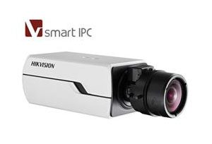 200万 1/1.8” CMOS ICR日夜型枪型网络摄像机